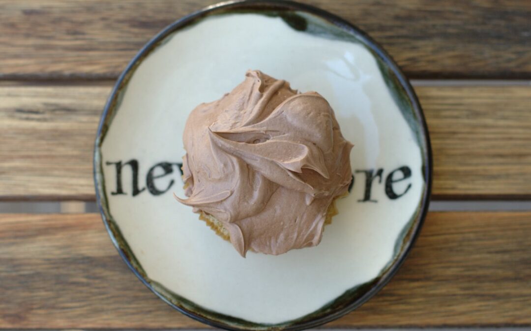 Peanut Butter Cupcakes with Chocolate Buttercream Part 2